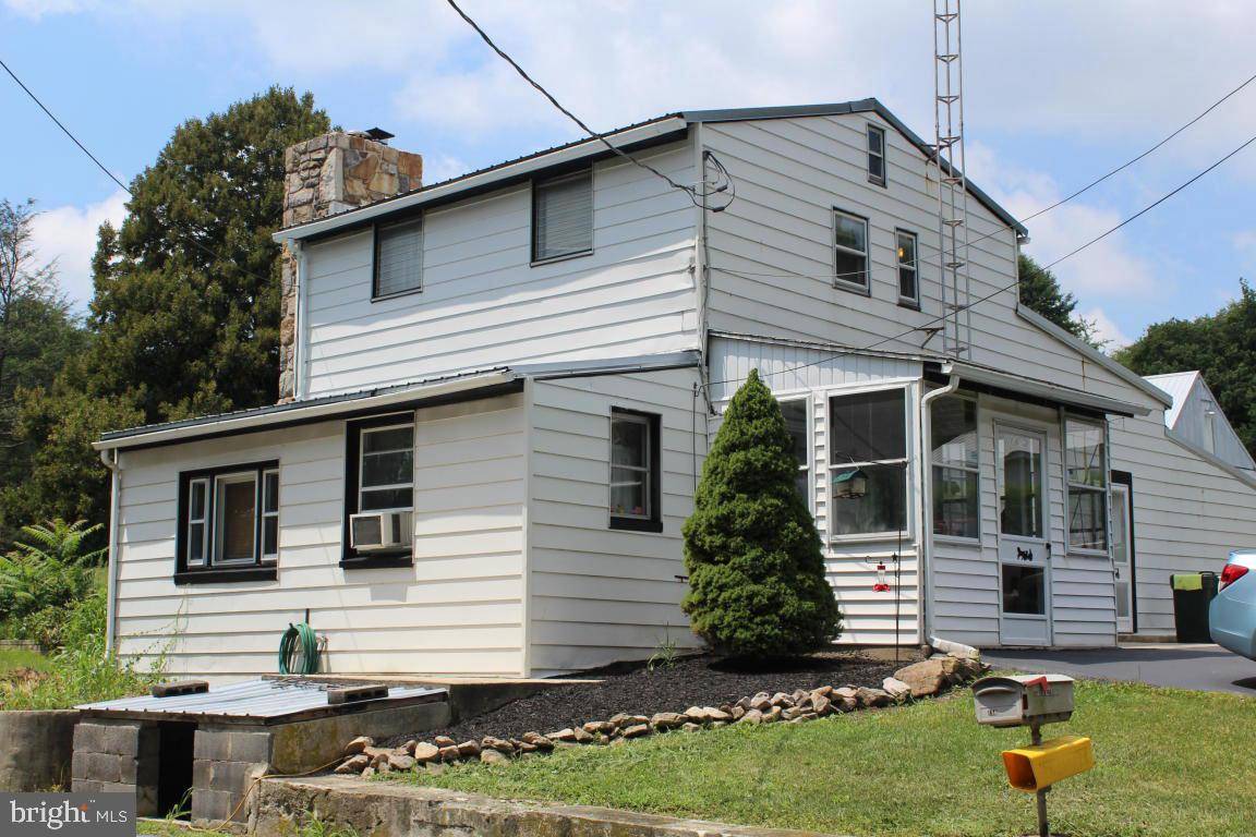 Robesonia, PA 19551,158 COCALICO RD