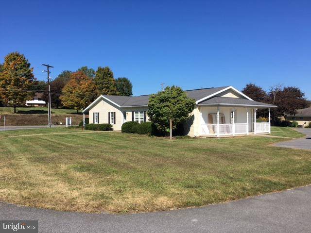 Mifflintown, PA 17059,122 CARRIAGE LN