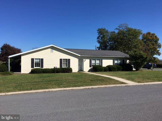 Mifflintown, PA 17059,122 CARRIAGE LN