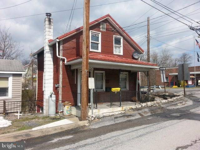 Mifflintown, PA 17059,11 CEDAR ST