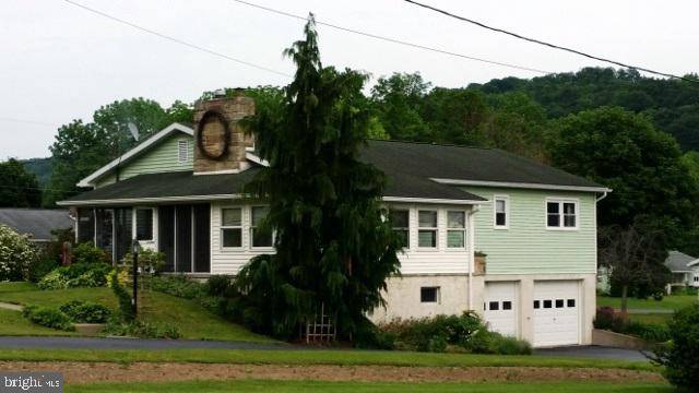 Mcalisterville, PA 17049,225 PINE MAPLE ST