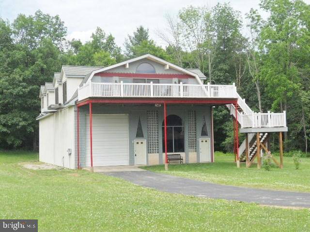 Mifflintown, PA 17059,715 LAUREL RUN RD