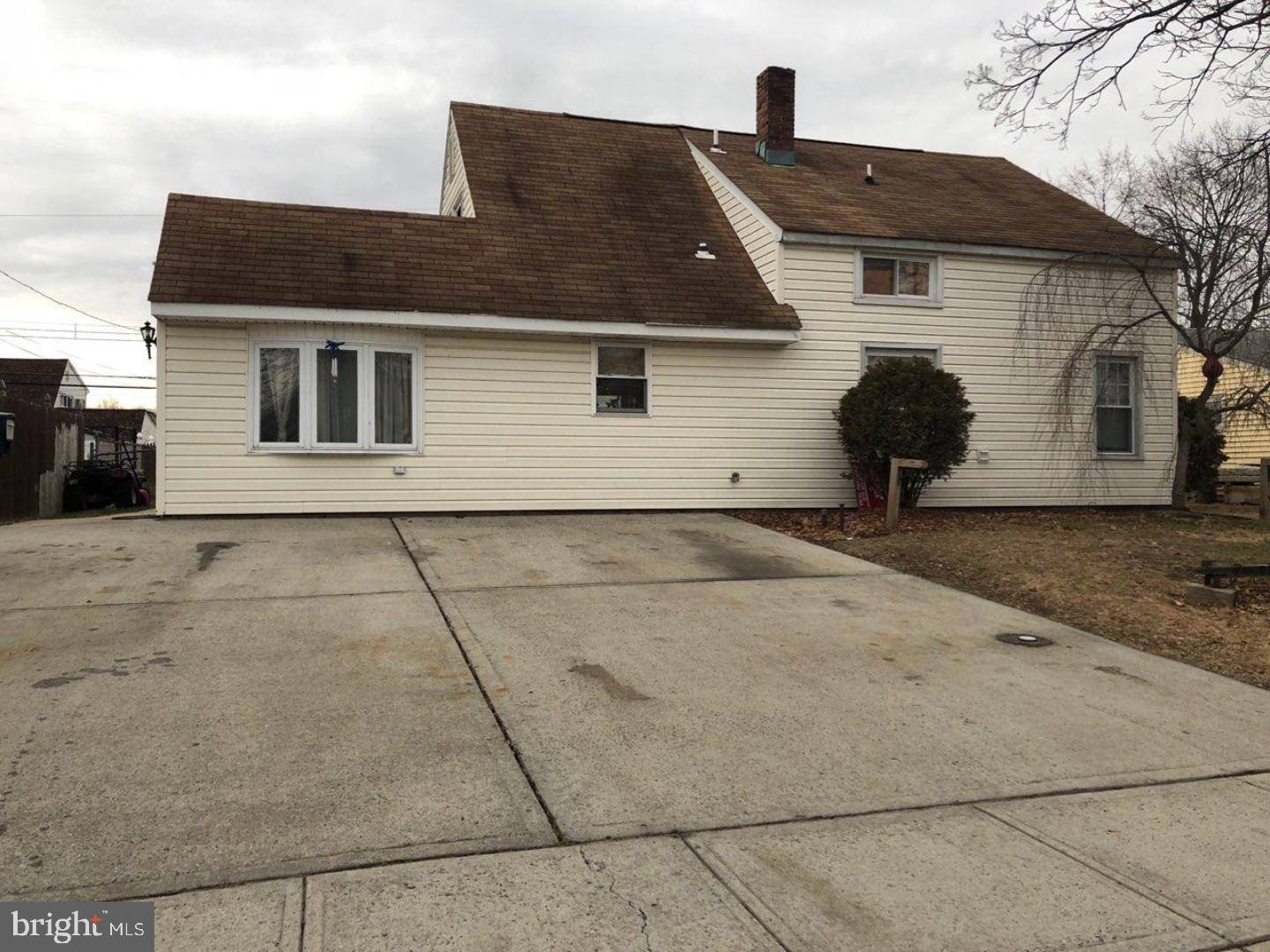 Levittown, PA 19054,43 NUTMEG LN