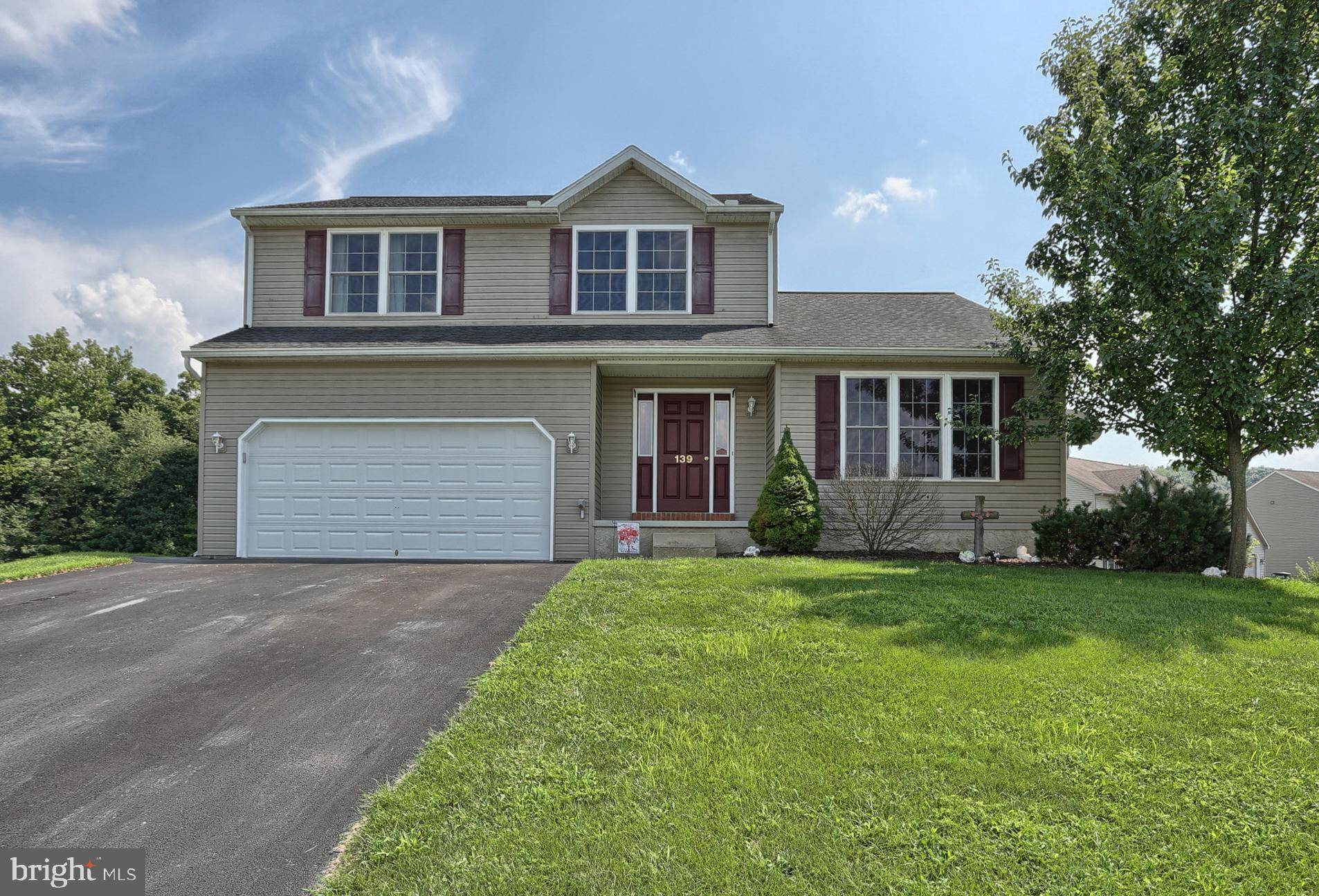 Jonestown, PA 17038,139 TWIN CREEKS DR