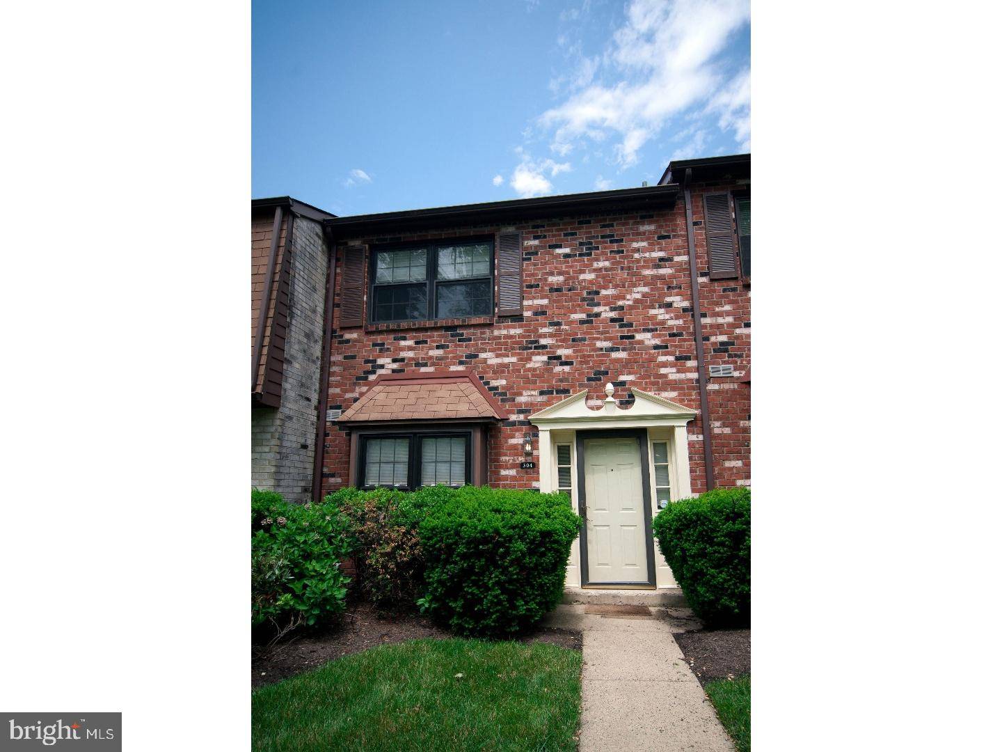 Elkins Park, PA 19027,304 GLEN WAY