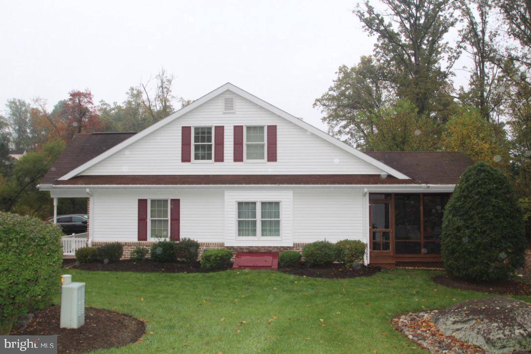 Elizabethtown, PA 17022,90 TIMBER VILLA DR