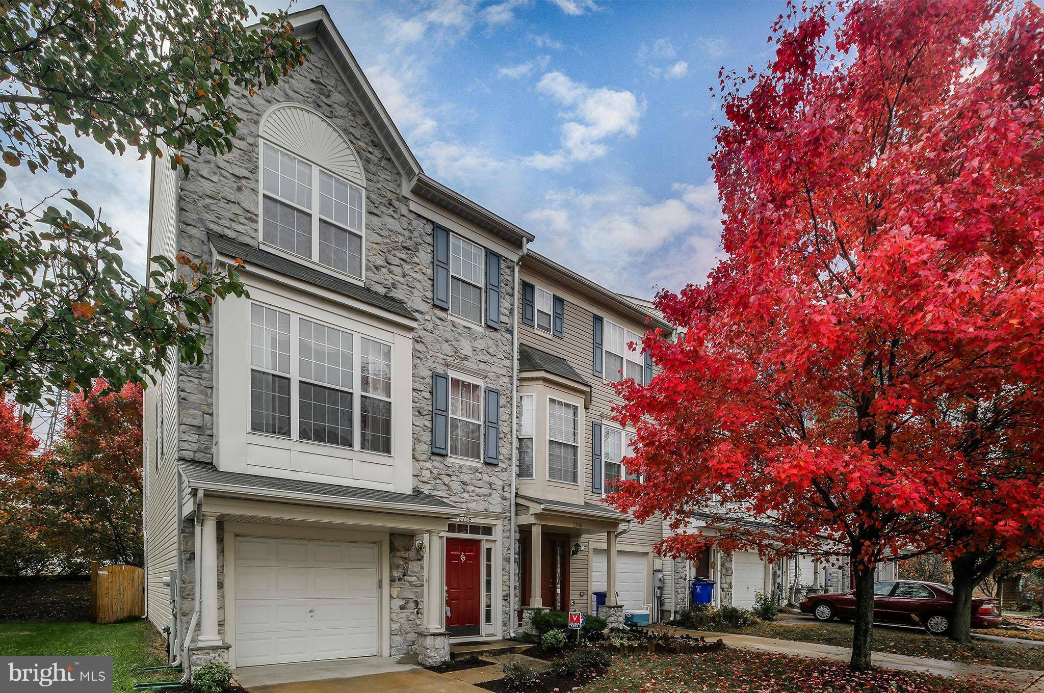 Ellicott City, MD 21043,5708 GOLDFINCH CT