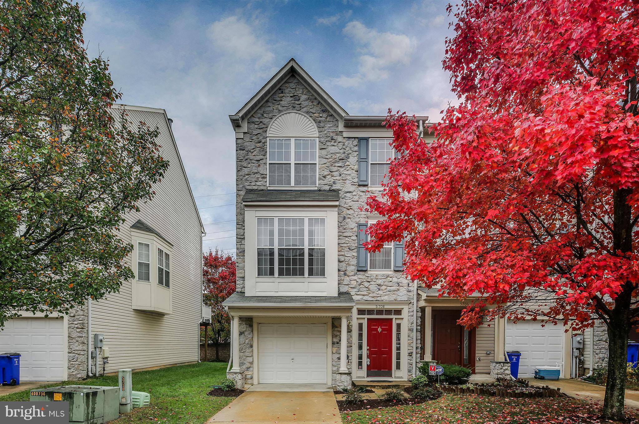 Ellicott City, MD 21043,5708 GOLDFINCH CT