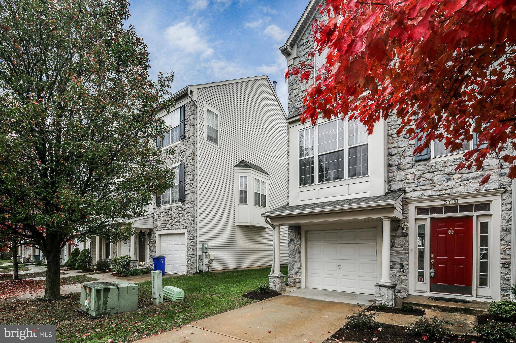 Ellicott City, MD 21043,5708 GOLDFINCH CT