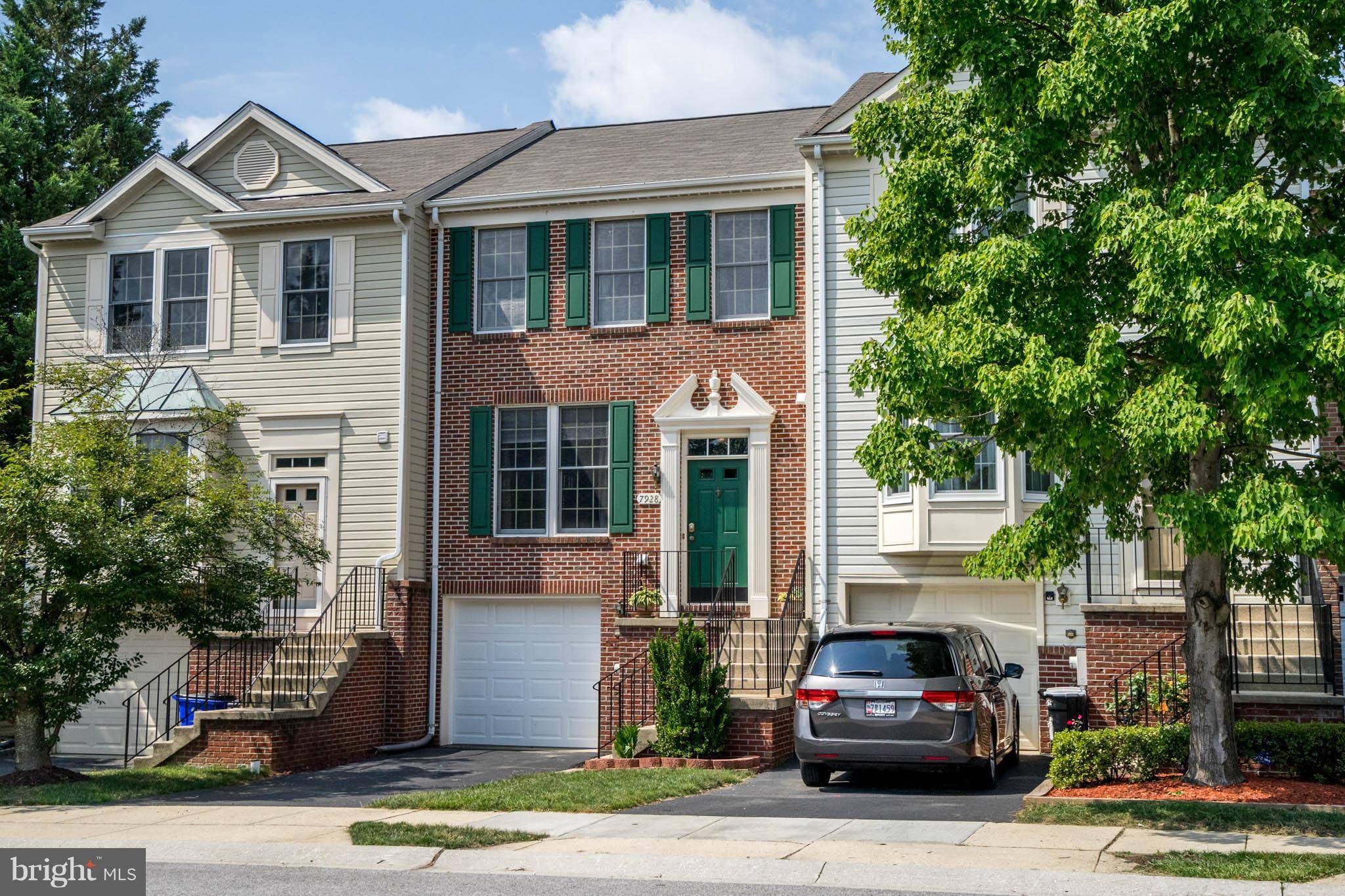 Ellicott City, MD 21043,7928 BRIGHTMEADOW CT