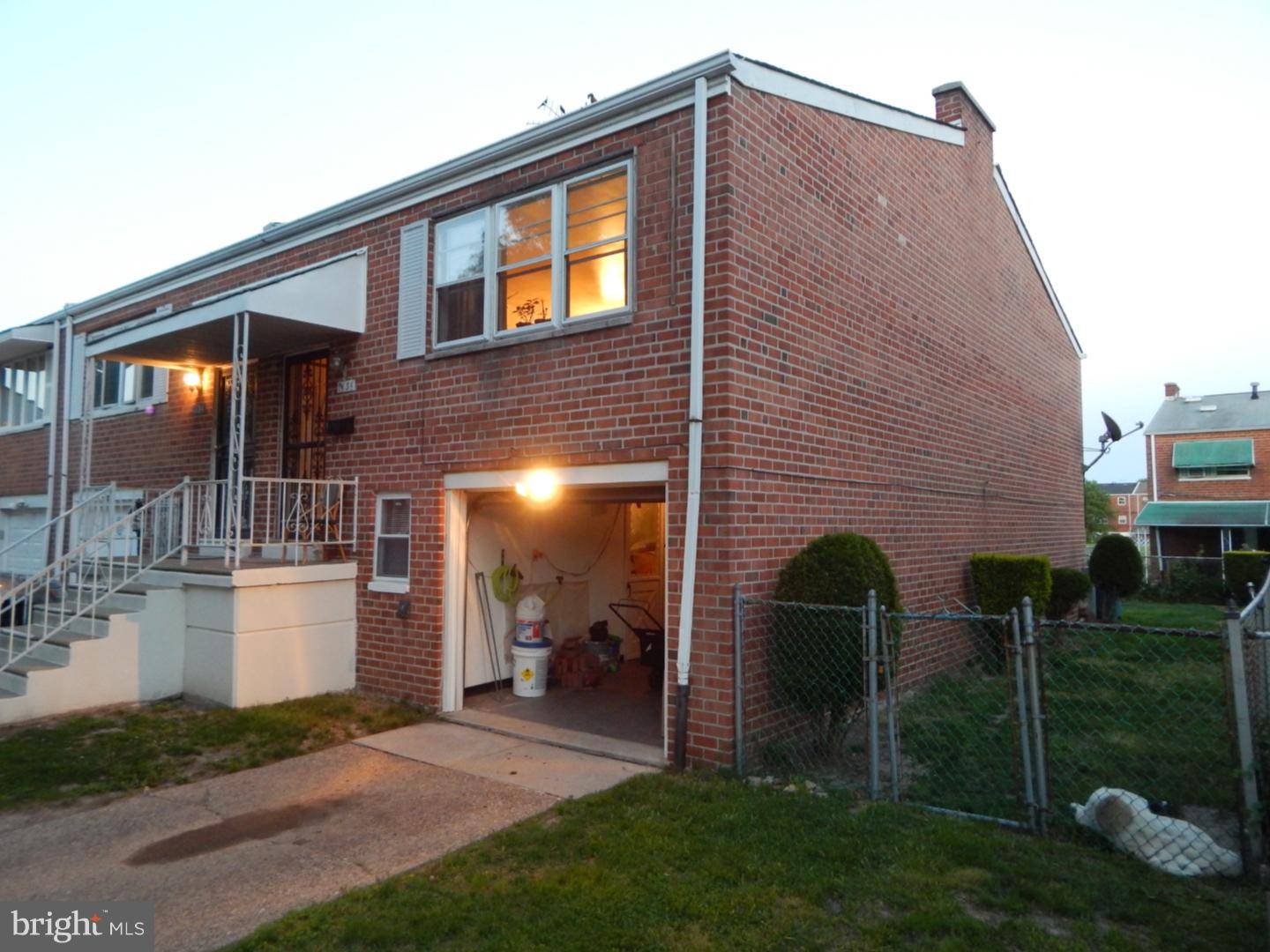 Philadelphia, PA 19153,7436 SANDPIPER PL