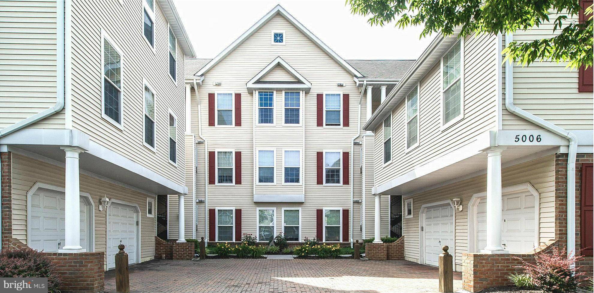 Owings Mills, MD 21117,5006 HOLLINGTON DR #302