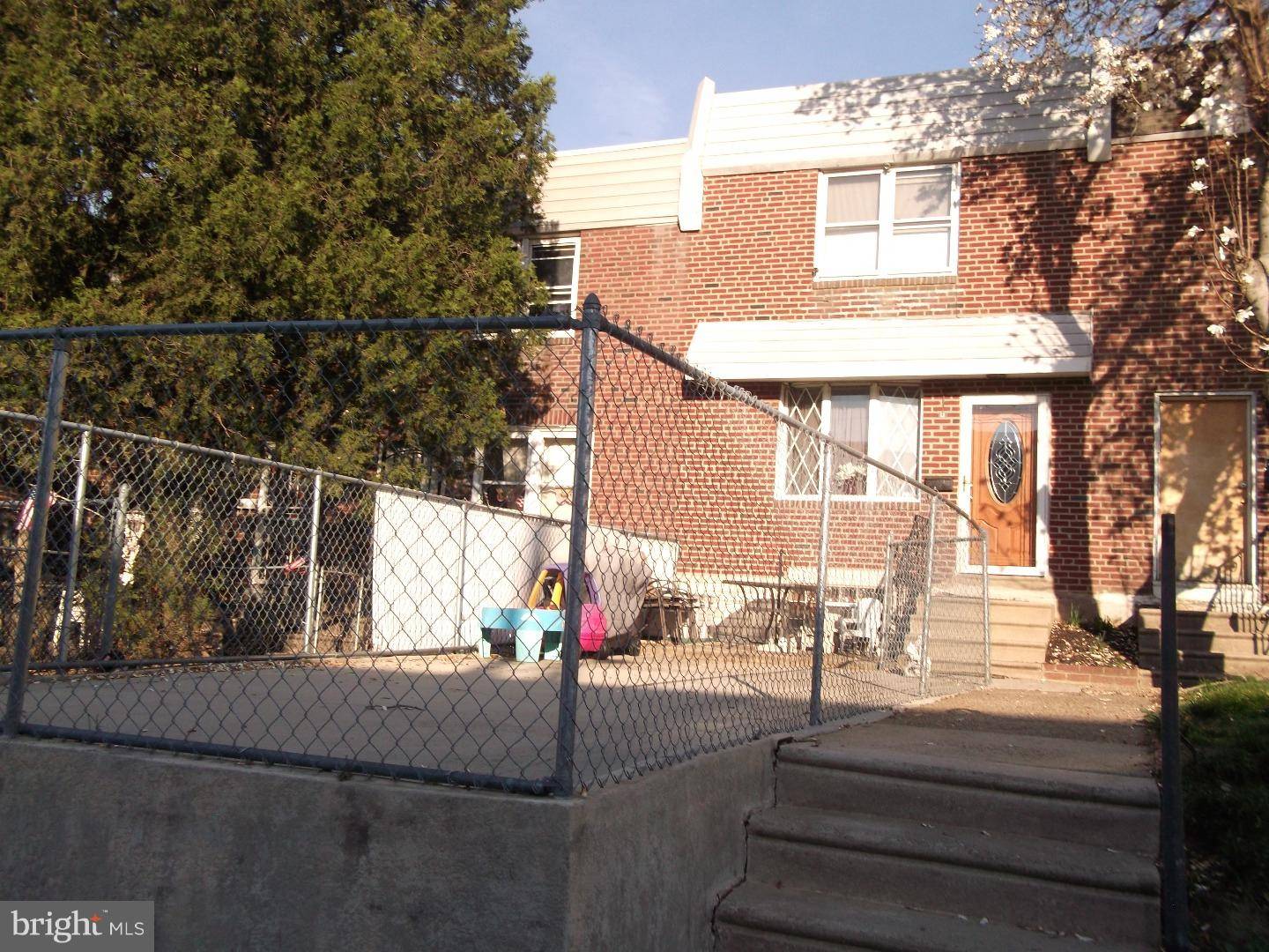 Philadelphia, PA 19124,4433 H ST