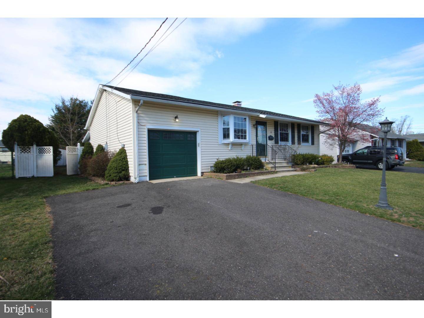 Hamilton Township, NJ 08610,12 GLENDON RD