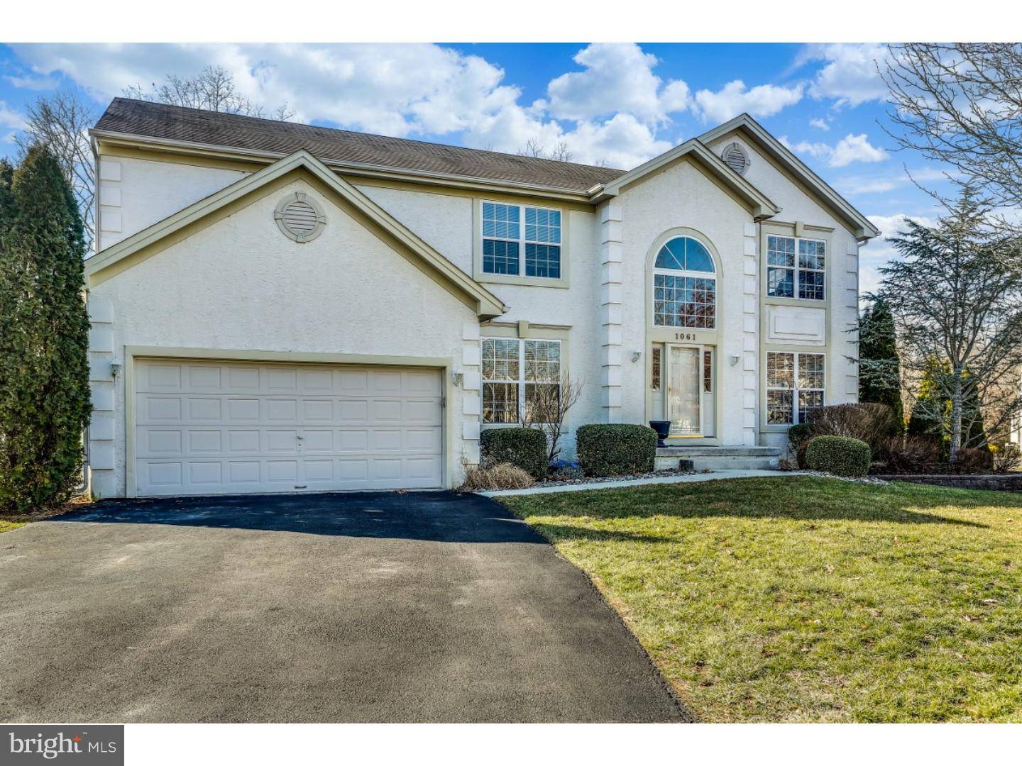 Williamstown, NJ 08094,1061 BONNIE BLUE CIR