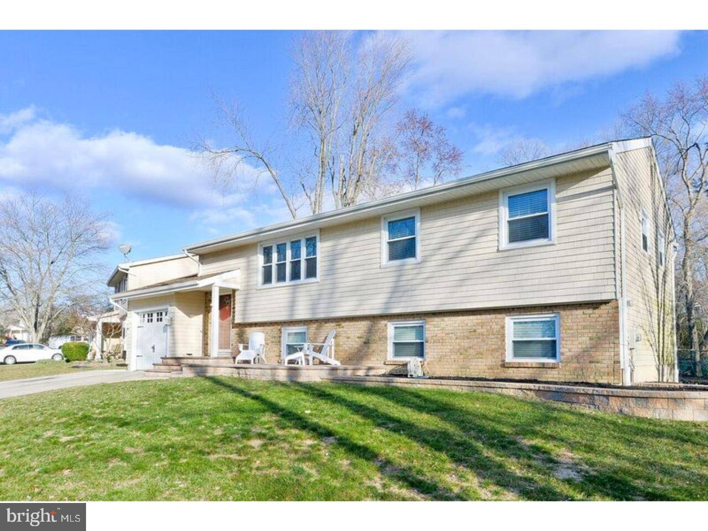 Sewell, NJ 08080,18 BENTLY DR