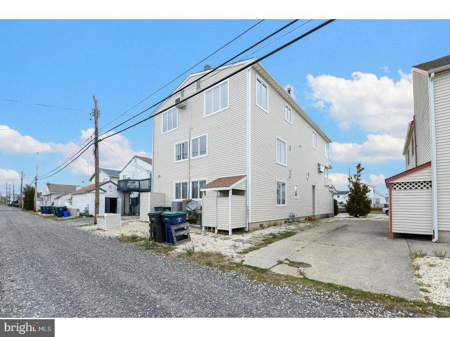 Brigantine, NJ 08203,256 38TH ST S #A