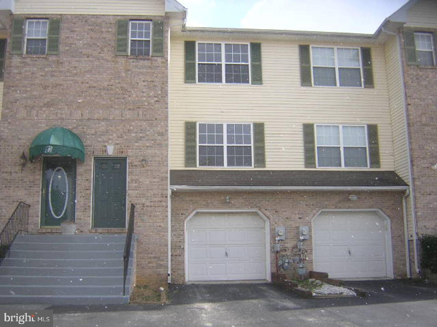 New Castle, DE 19720,18 VISTA CT