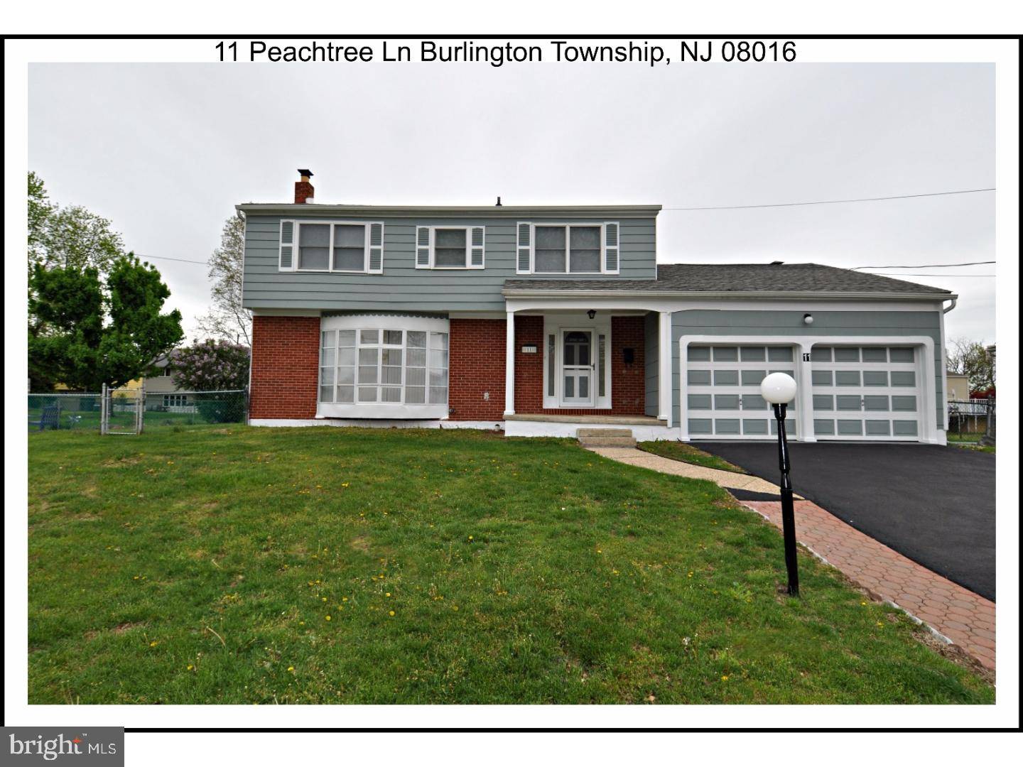 Burlington Township, NJ 08016,11 PEACHTREE LN