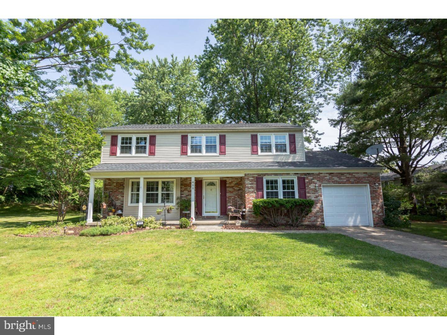 Cinnaminson, NJ 08077,411 KATHLEEN AVE