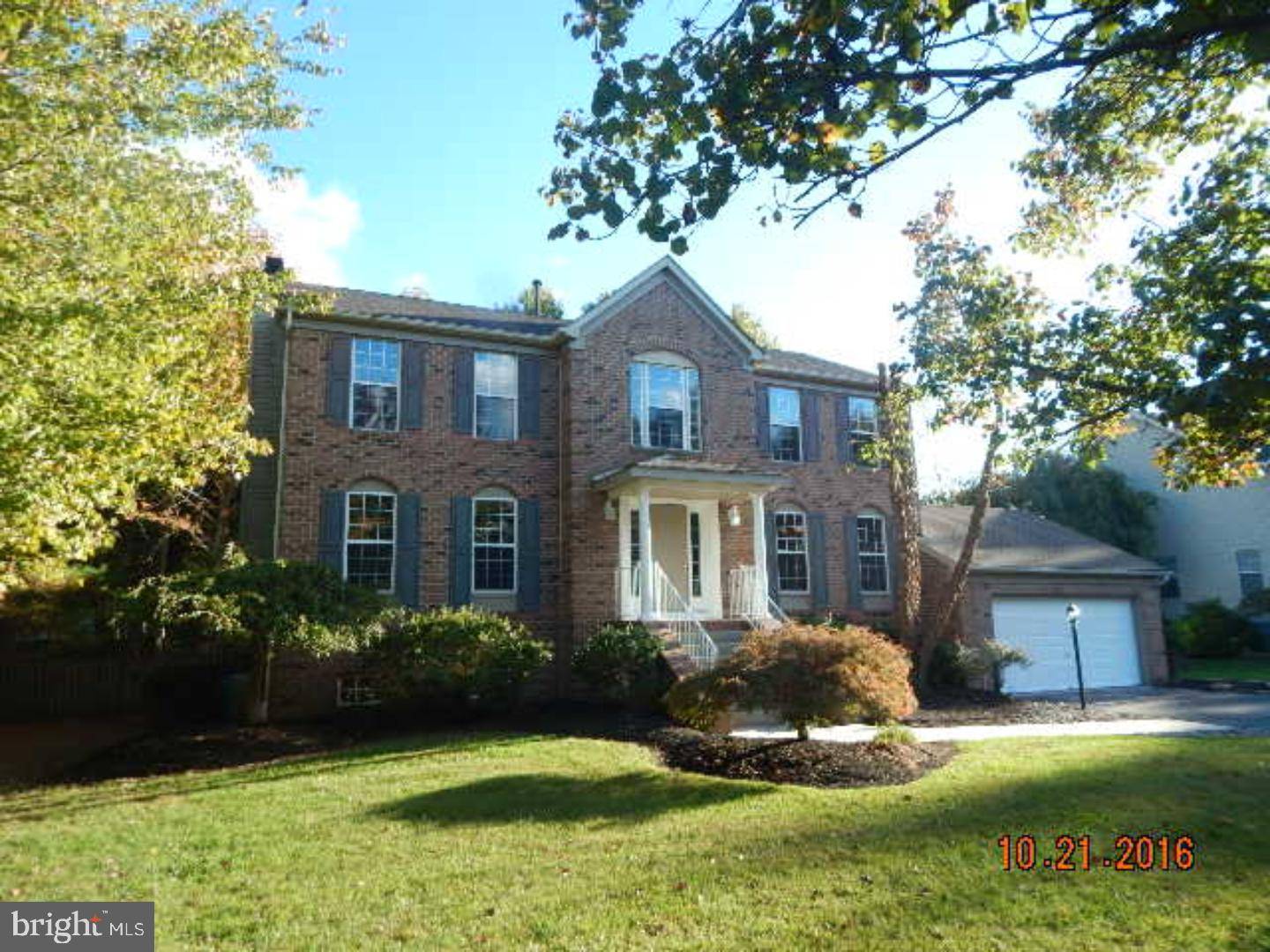 Moorestown, NJ 08057,216 SAINT ANTHONYS DR