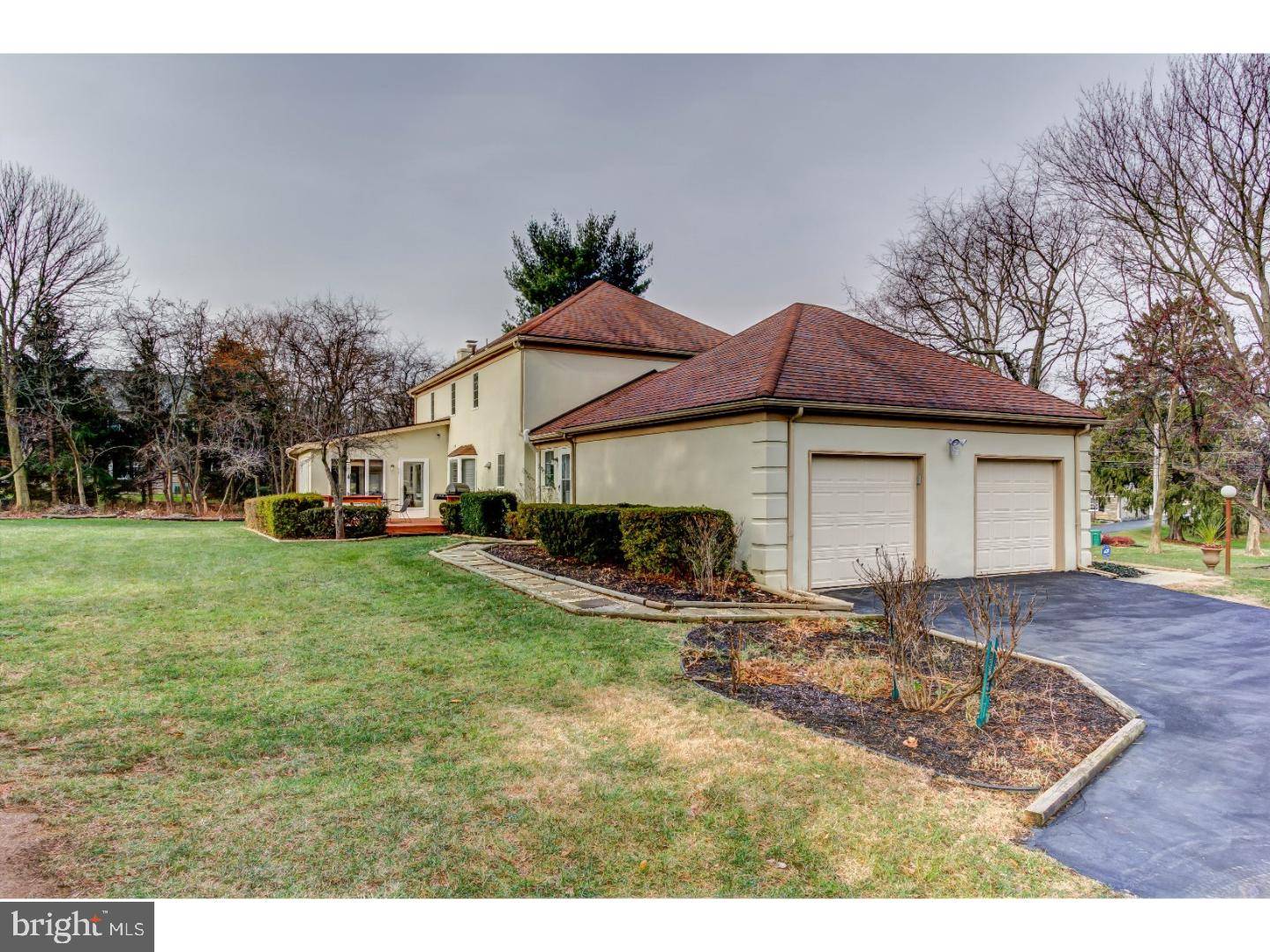 Newtown Square, PA 19073,95 ROBERTS RD