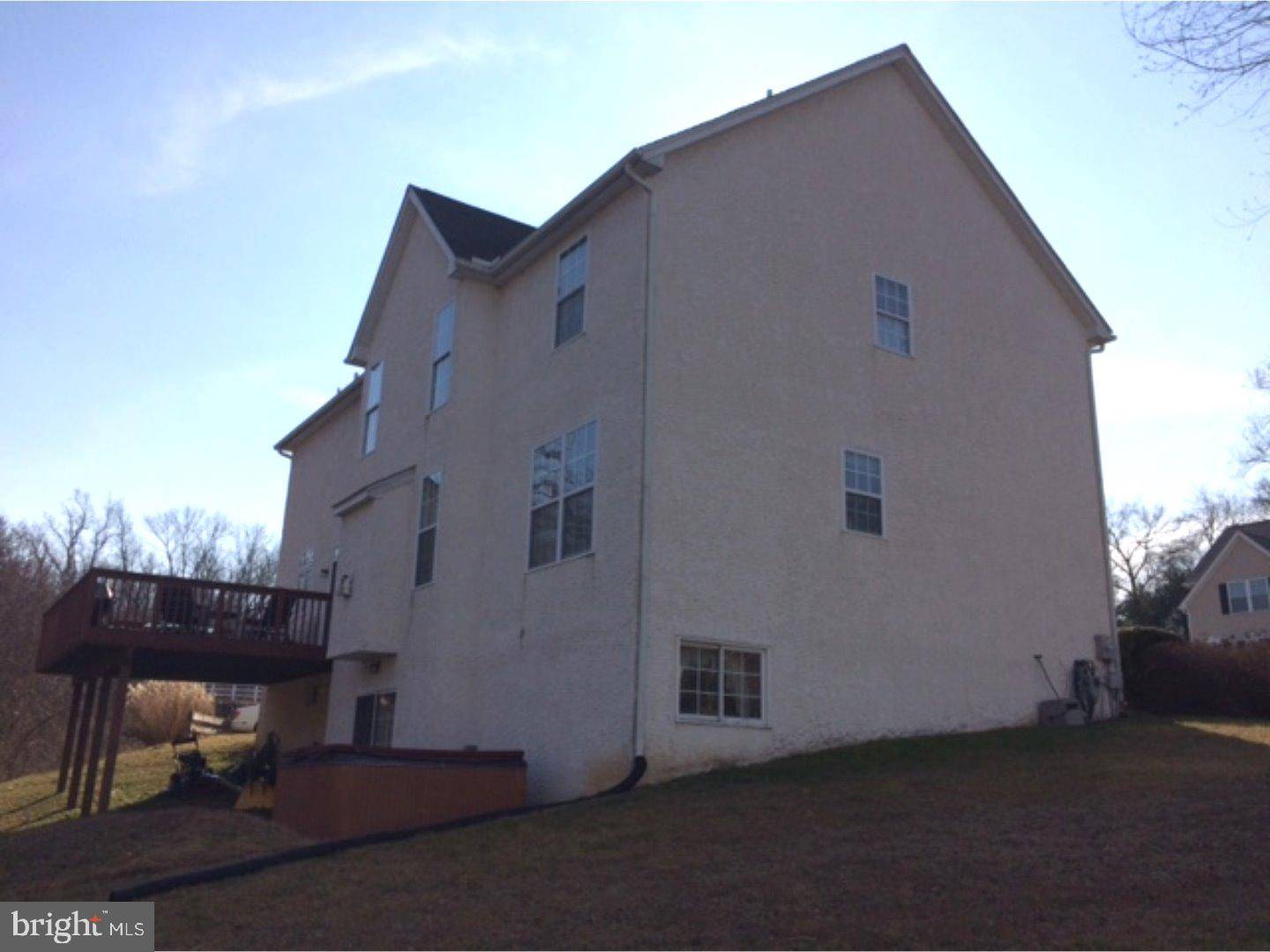 Aston, PA 19014,301 DREW LN