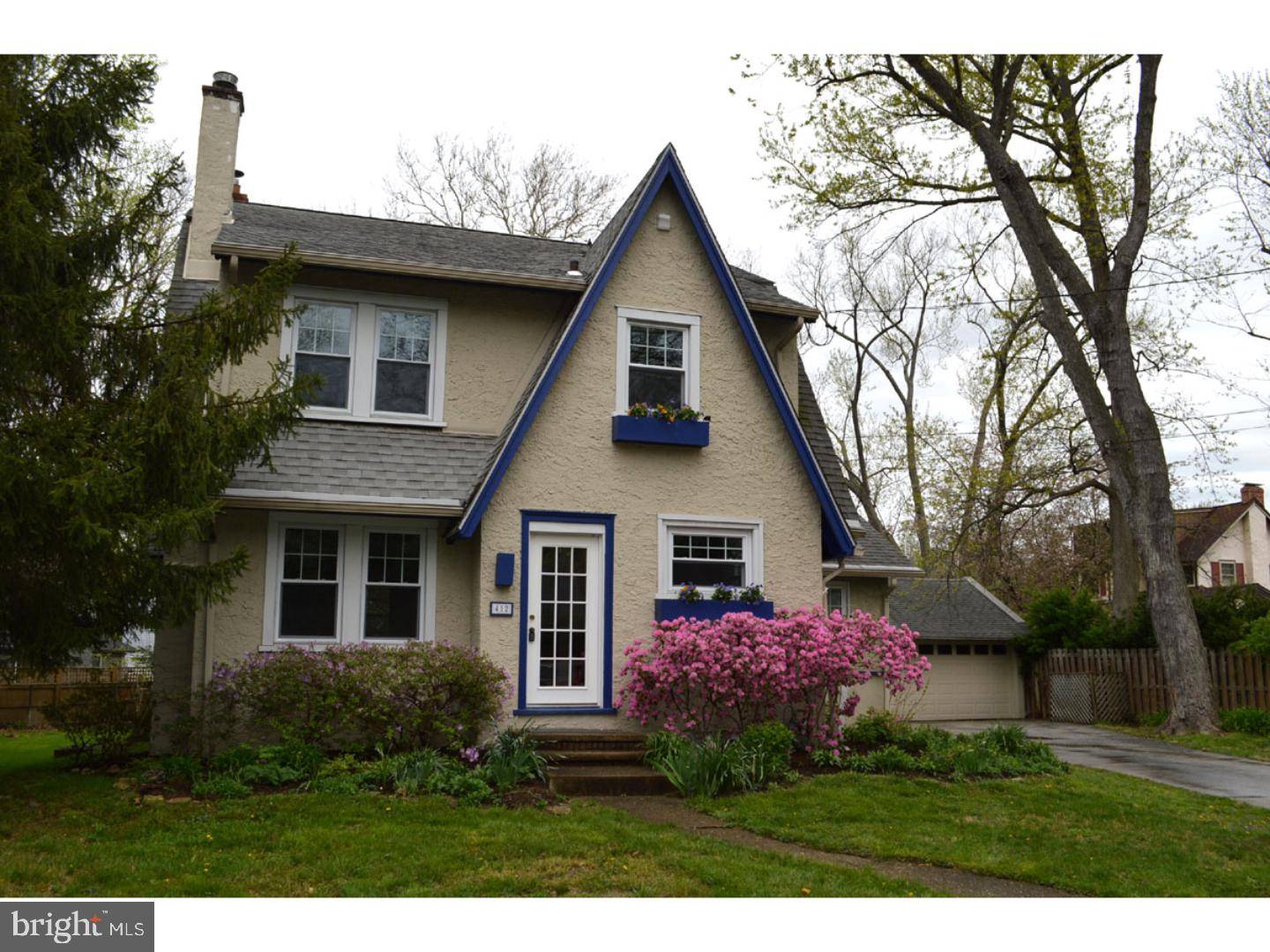 Swarthmore, PA 19081,412 HAVERFORD PL