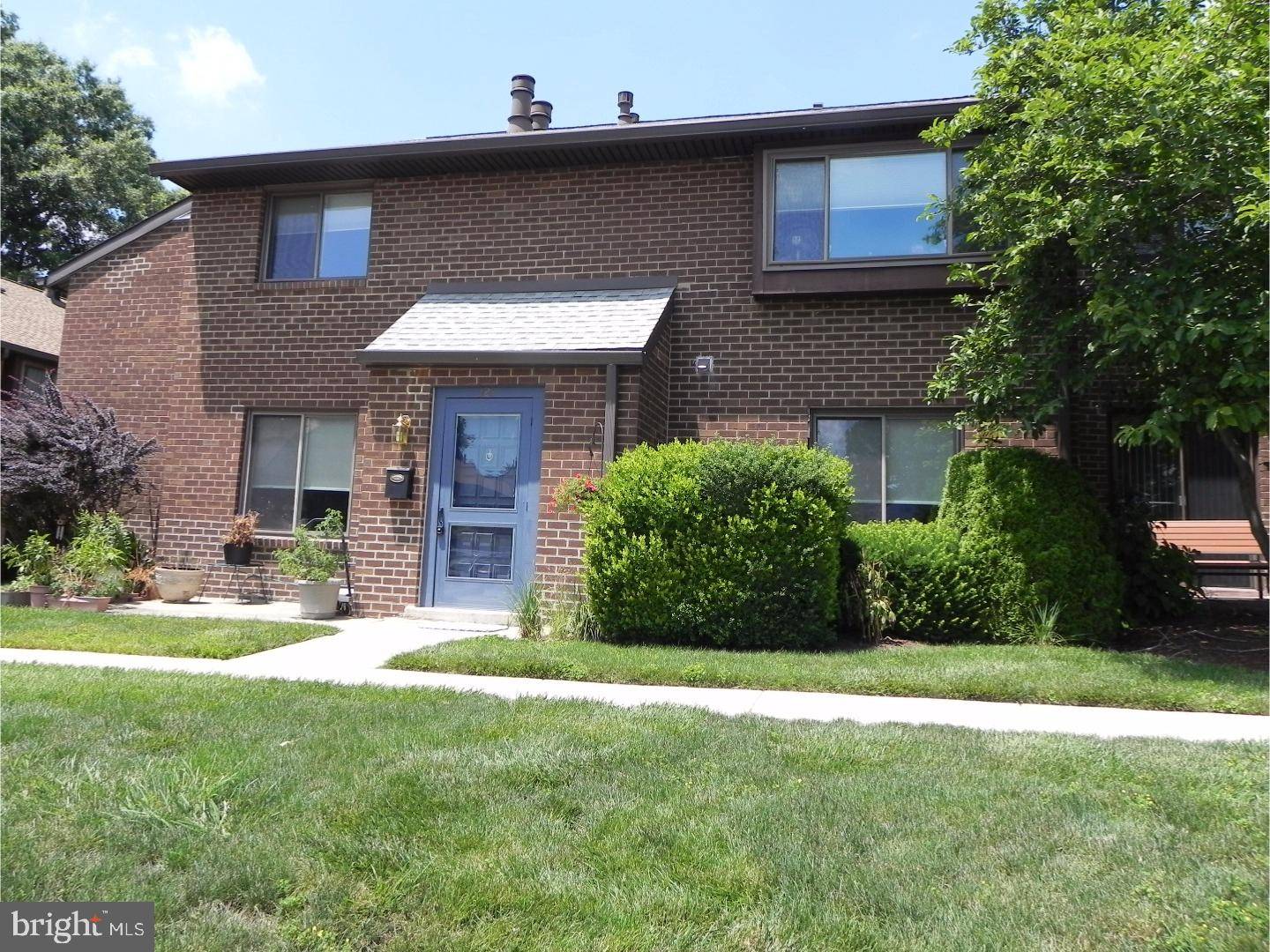 Ardmore, PA 19003,700 ARDMORE AVE #324