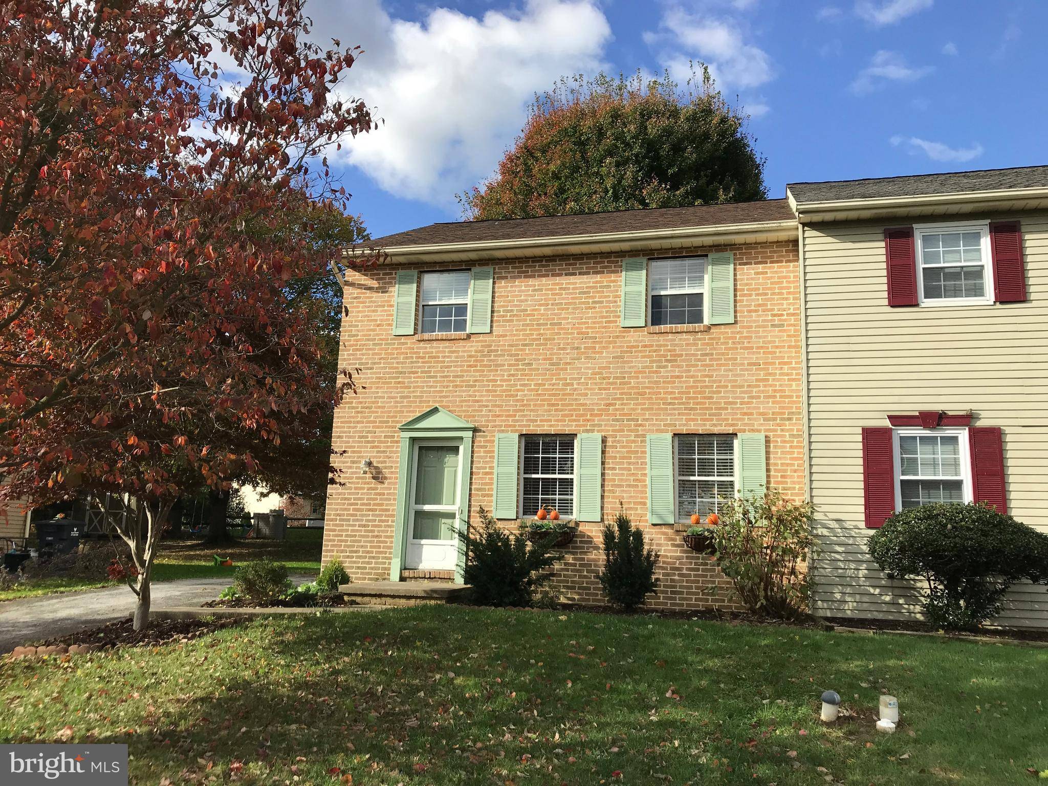 Lancaster, PA 17602,444 DAISY LN