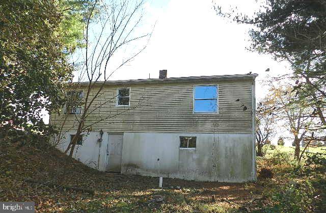 Seven Valleys, PA 17360,107 MILL ST