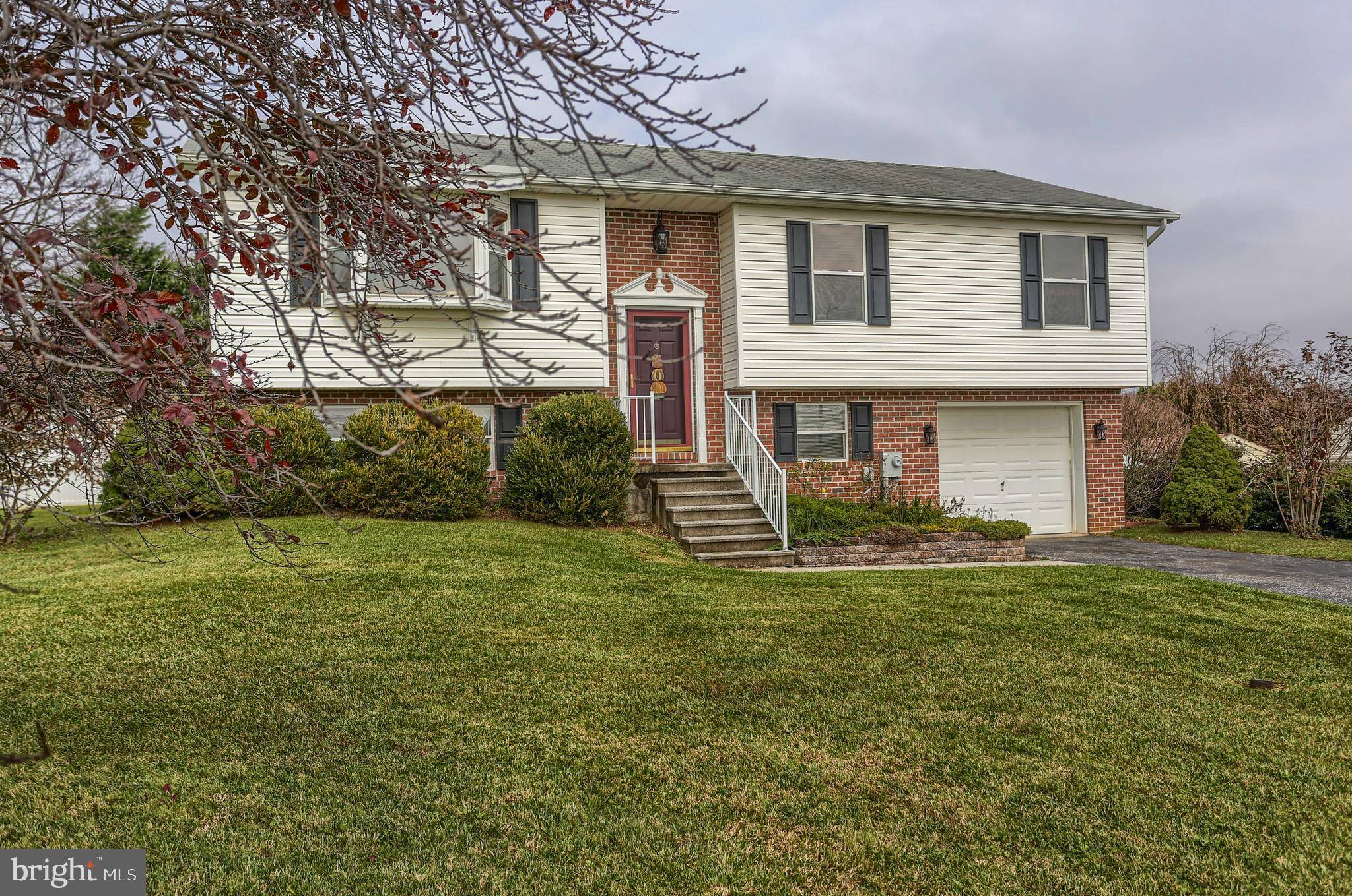 Stewartstown, PA 17363,39 COLLEGE AVE