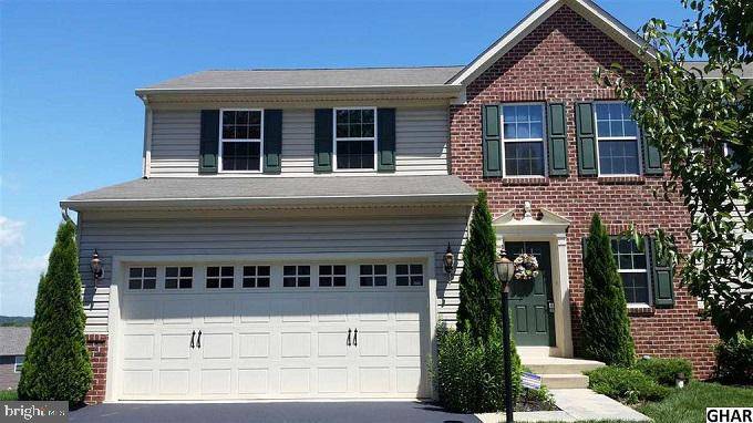 Seven Valleys, PA 17360,909 COUGAR POINTE CIR