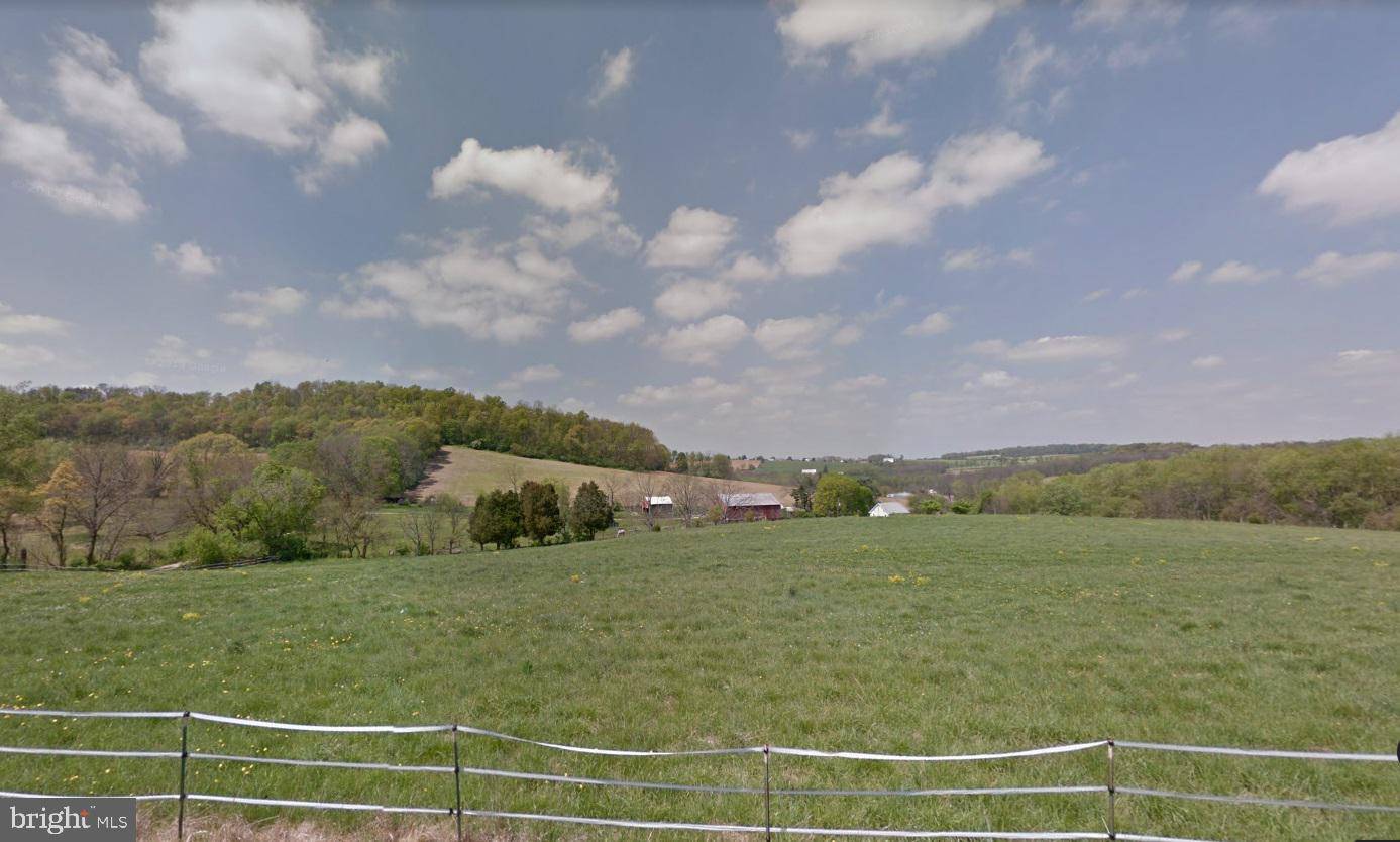 Glen Rock, PA 17327,11377 FAWN LN