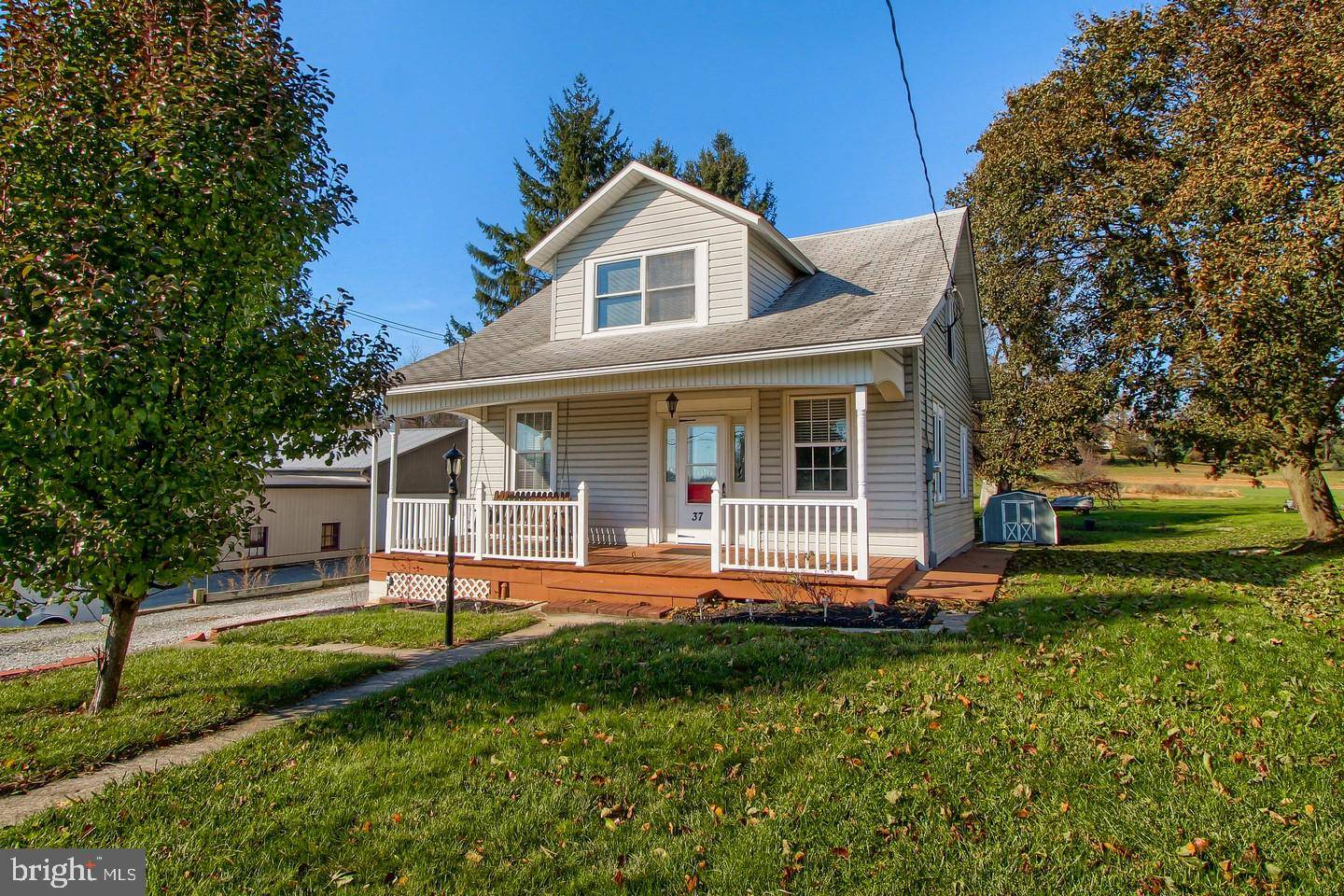 Wrightsville, PA 17368,37 W MAPLE ST