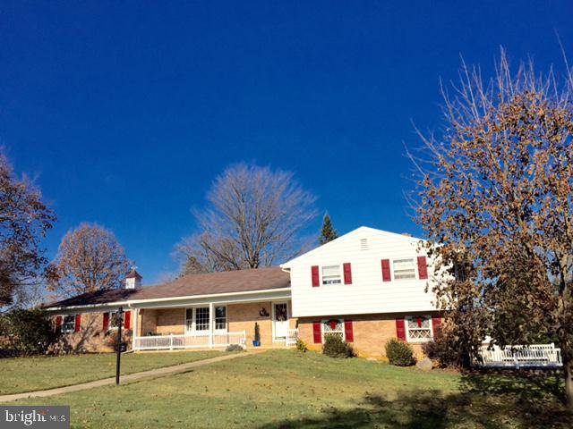 Leola, PA 17540,43 TIMBERLINE DR