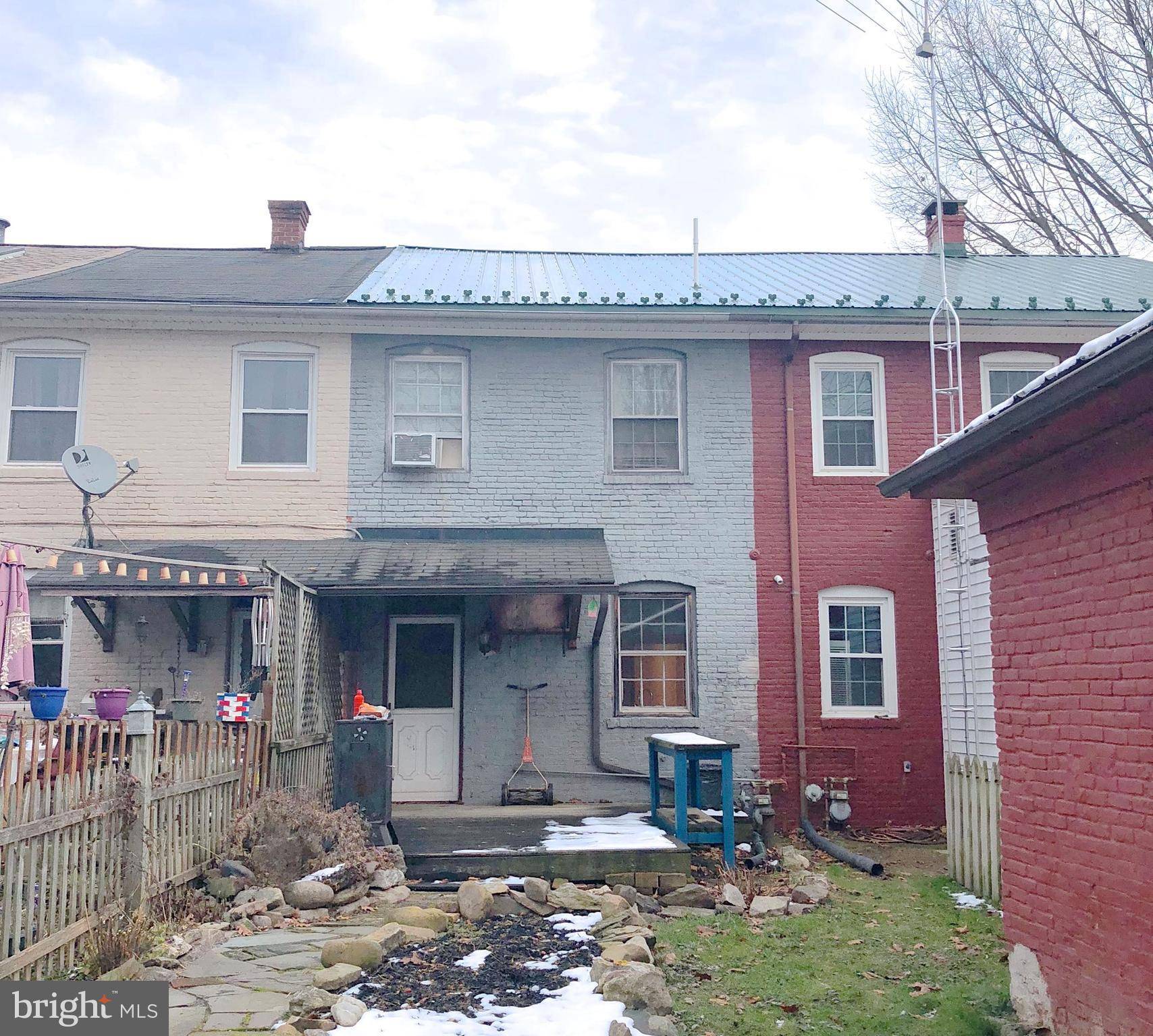 Marietta, PA 17547,3 DONEGAL PL