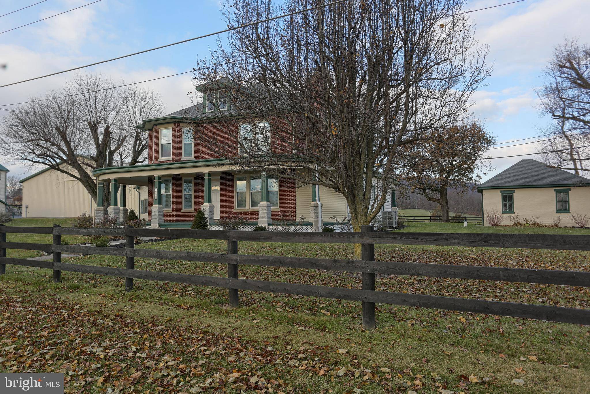 Dillsburg, PA 17019,570 RANGE END RD