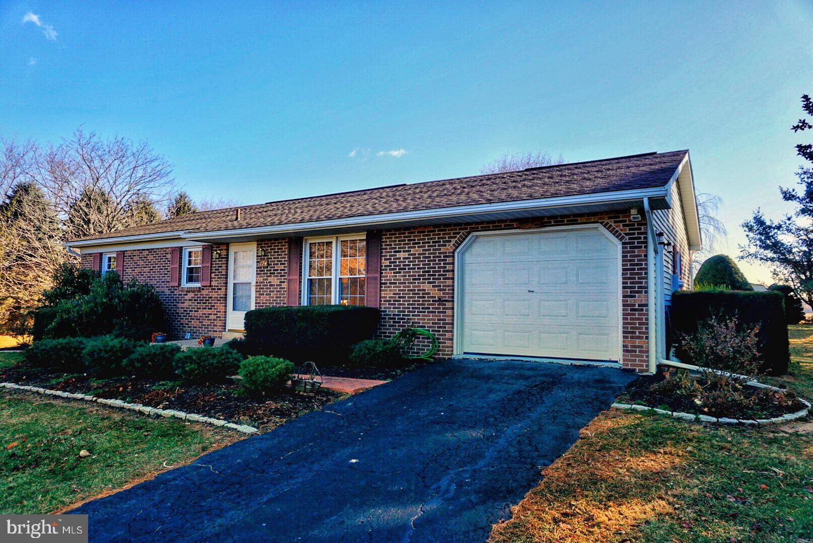 Fawn Grove, PA 17321,174 MILL ST