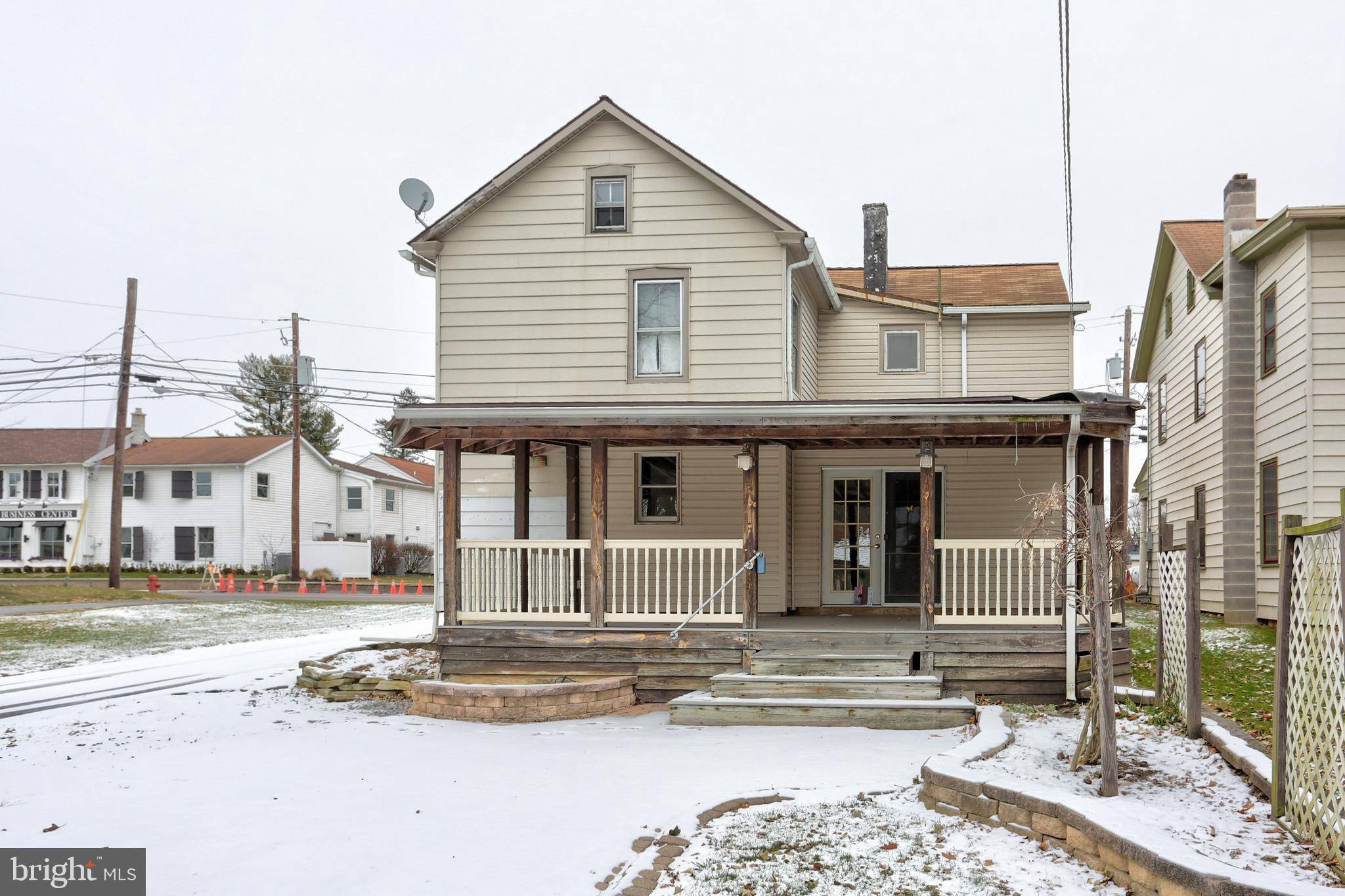 Brownstown, PA 17508,22 S STATE ST