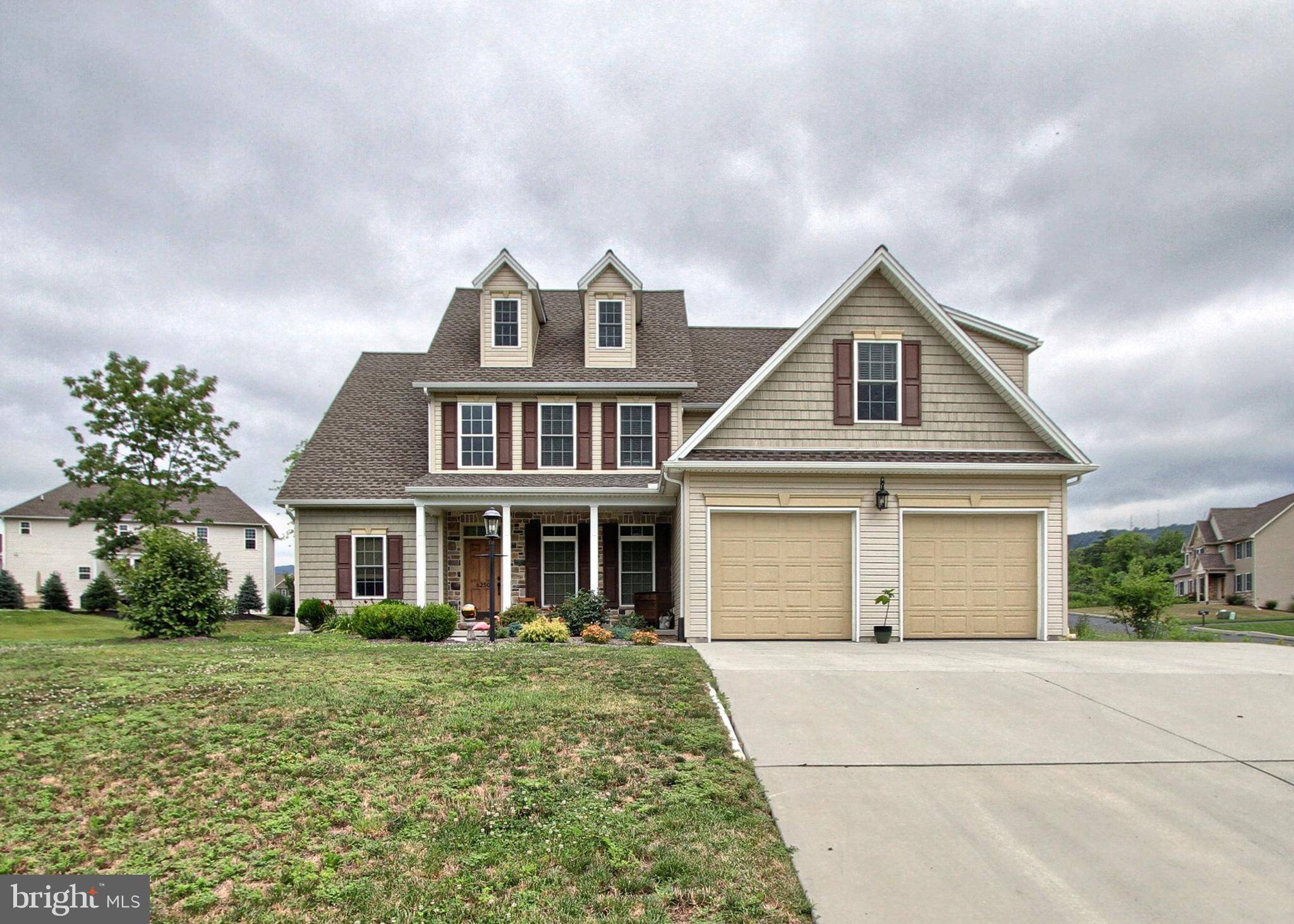 Mechanicsburg, PA 17050,6250 PEREGRINE WAY