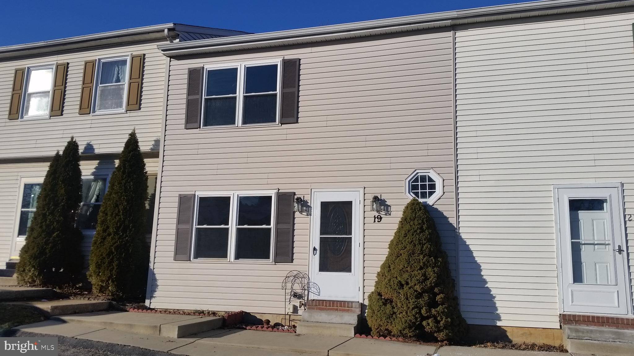 Stewartstown, PA 17363,19 CAMELOT CT