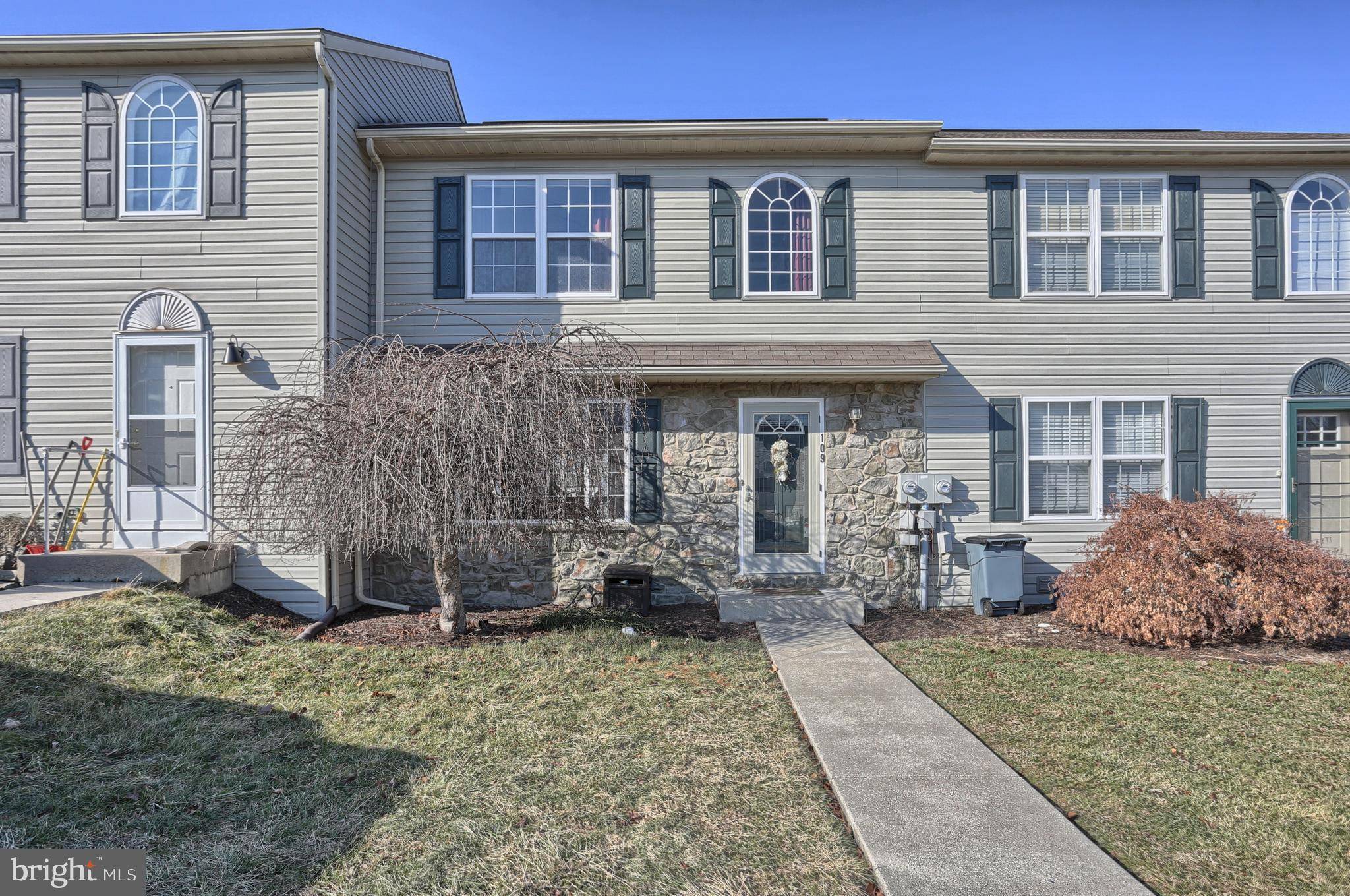 Lebanon, PA 17042,109 JULIA LN