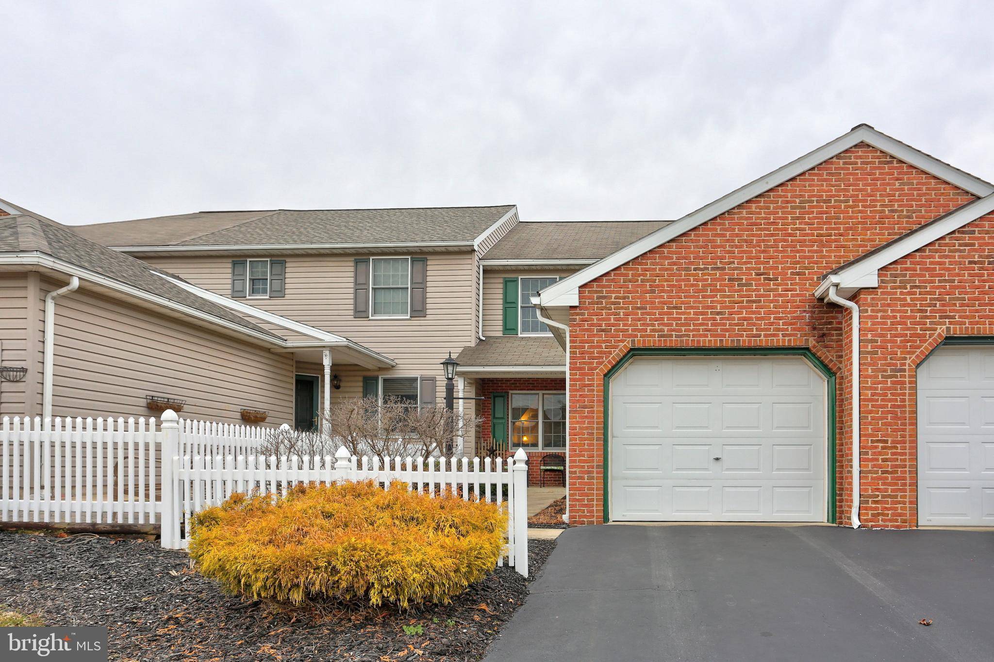 Denver, PA 17517,22 HERON DR