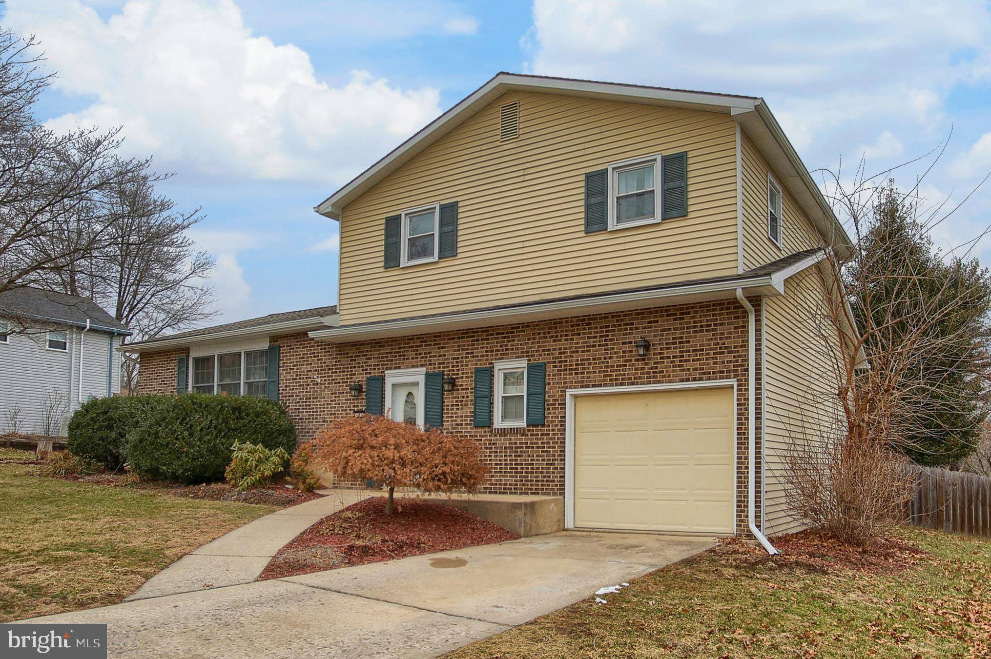 Mechanicsburg, PA 17050,302 IROQUOIS WAY