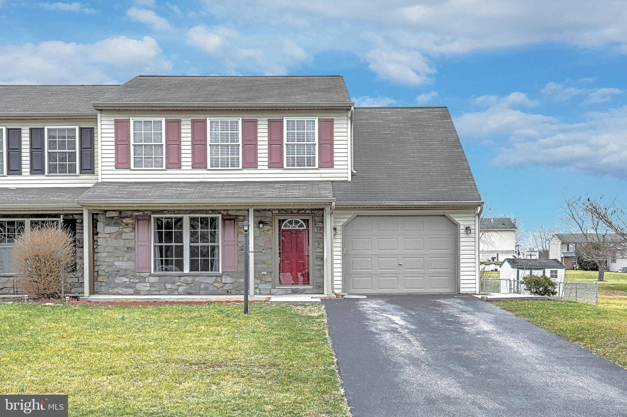 Dover, PA 17315,2048 WYATT CIR