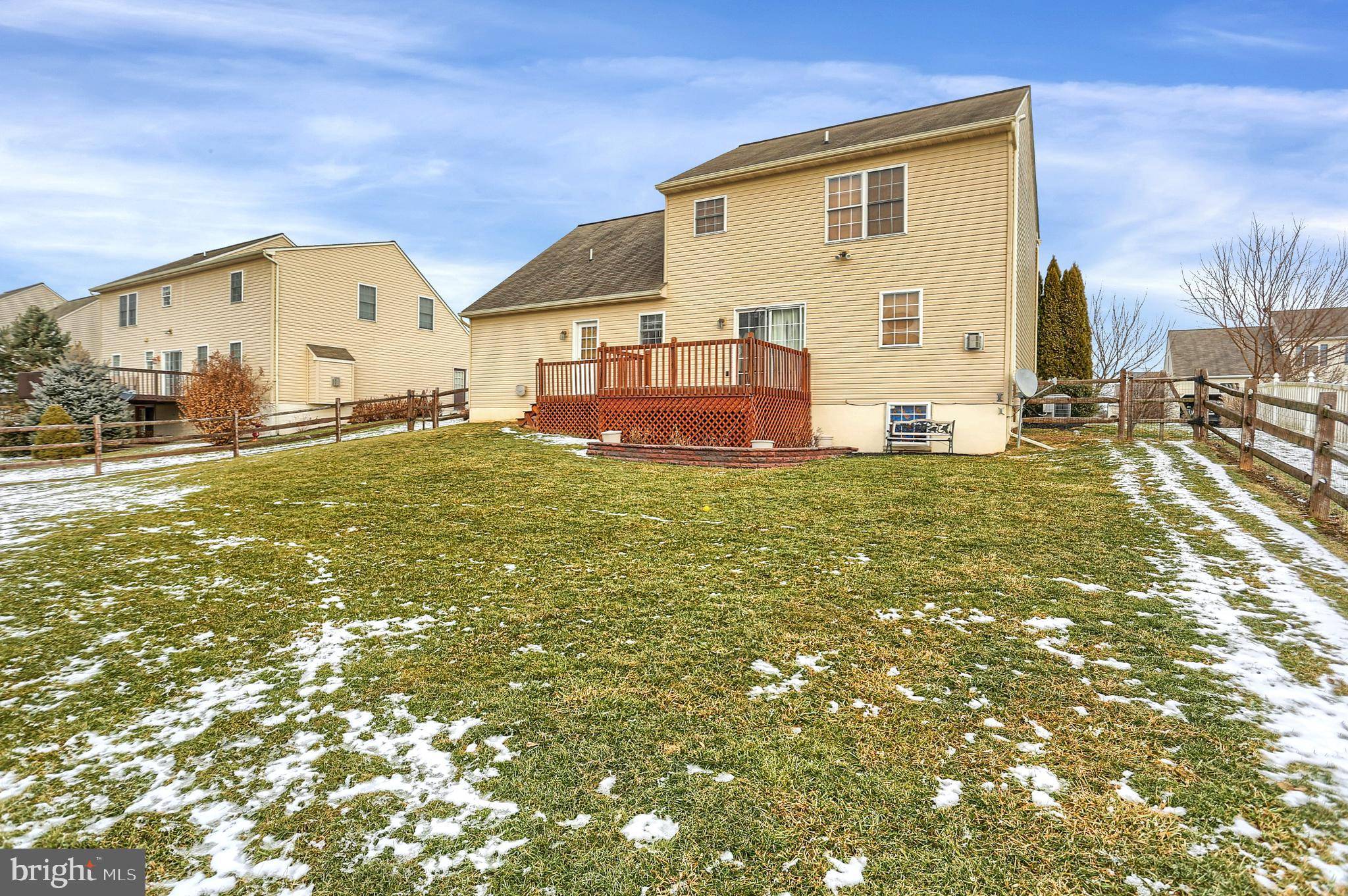 Mount Wolf, PA 17347,100 SILVER MAPLE CT