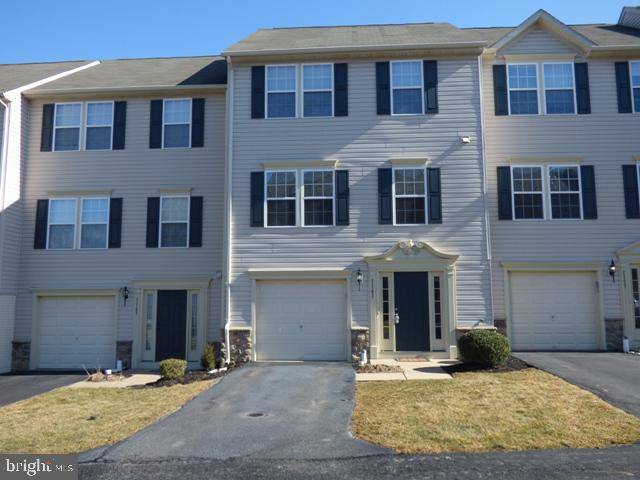 York, PA 17402,1161 BLUE BIRD LN