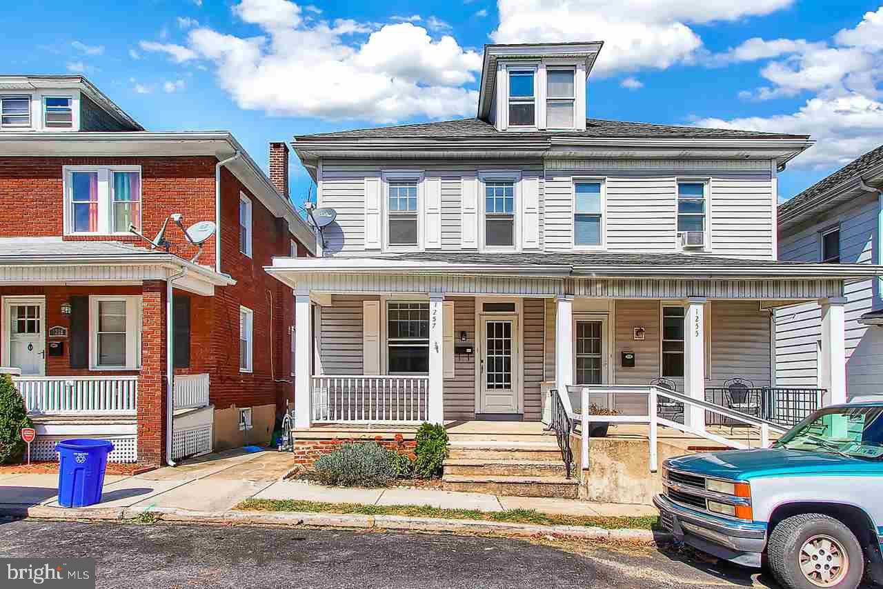 York, PA 17404,1257 W POPLAR ST