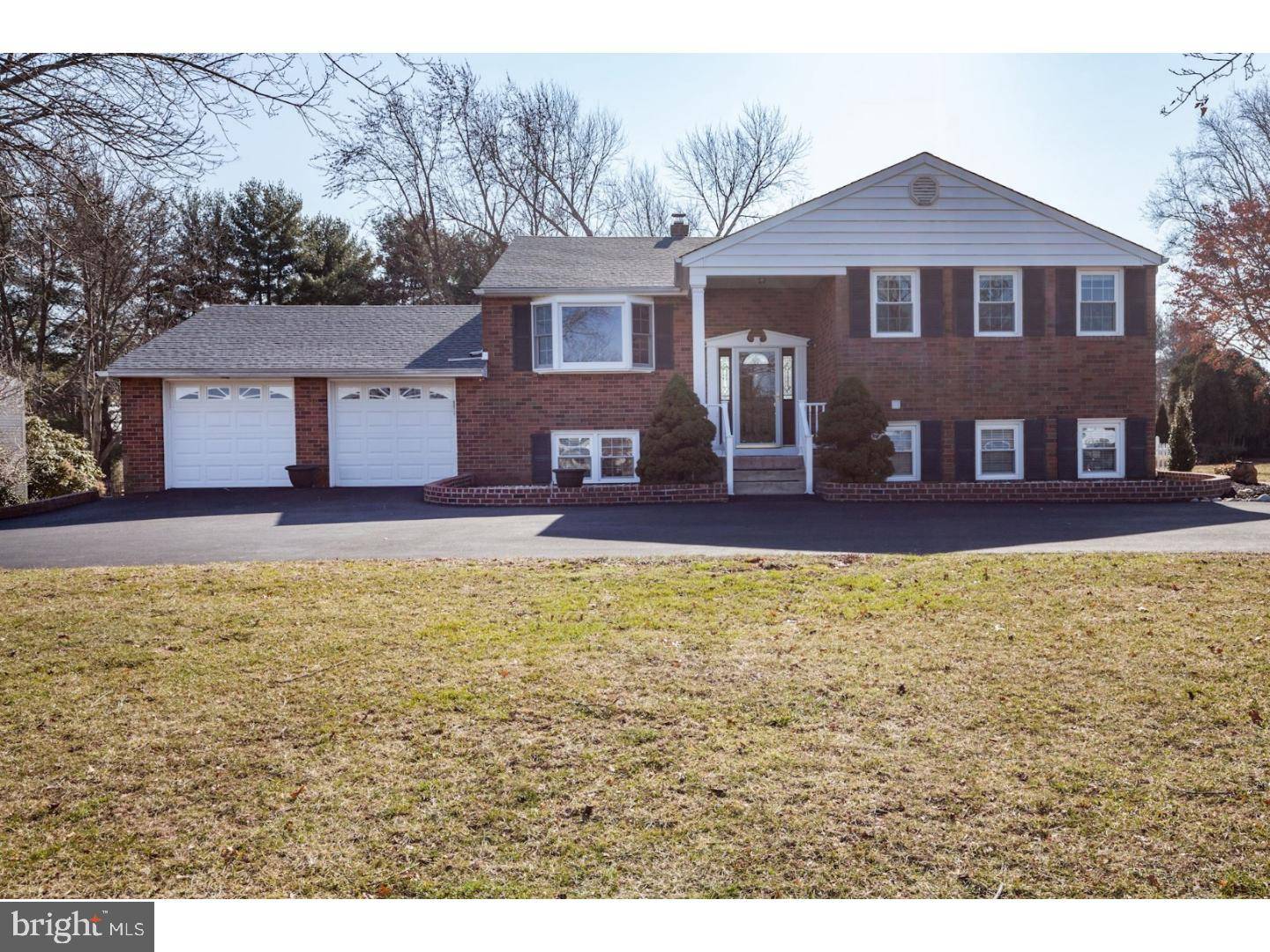 Southampton, PA 18966,50 WILLOWBROOK DR